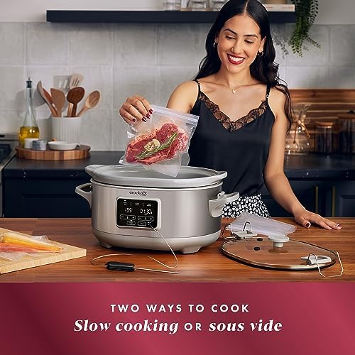 7 Quart Programmable Cook & Carry Slow Cooker - Curated Catalog A3