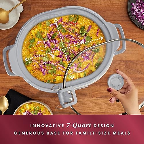 7 Quart Programmable Cook & Carry Slow Cooker - Curated Catalog A3